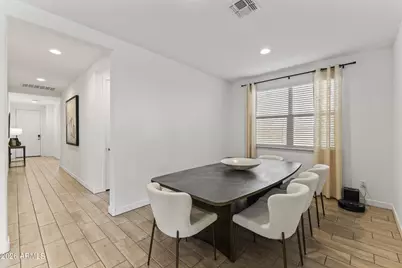 9445 W Heatherbrae Drive, Phoenix, AZ 85037 - Photo 9