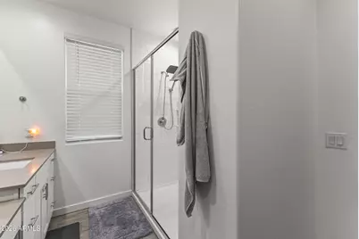 9445 W Heatherbrae Drive, Phoenix, AZ 85037 - Photo 17