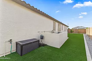 9445 W Heatherbrae Dr, Phoenix, AZ 85037 - Photo 25
