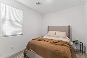 9445 W Heatherbrae Dr, Phoenix, AZ 85037 - Photo 5