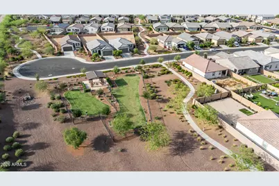 9445 W Heatherbrae Drive, Phoenix, AZ 85037 - Photo 29