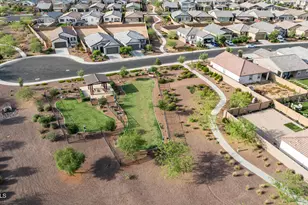 9445 W Heatherbrae Dr, Phoenix, AZ 85037 - Photo 29