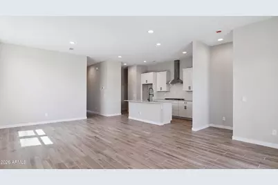 2526 W Satinwood Drive, Phoenix, AZ 85045 - Photo 9