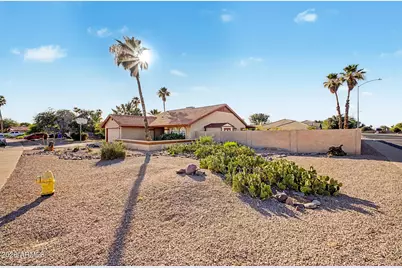 562 E Hackamore Street, Mesa, AZ 85203 - Photo 5