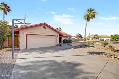 562 E Hackamore Street, Mesa, AZ 85203 - Photo 3