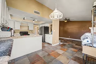 562 E Hackamore St, Mesa, AZ 85203 - Photo 15