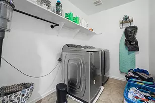 18116 W Turney Ave W, Goodyear, AZ 85395 - Photo 39