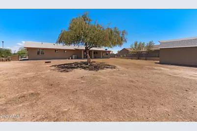 15158 S Country Club Drive, Arizona City, AZ 85123 - Photo 25