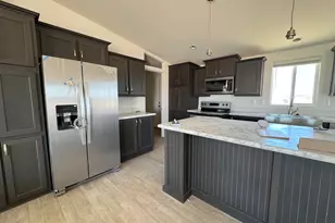 28228 N 255th Ave, Wittmann, AZ 85361 - Photo 5