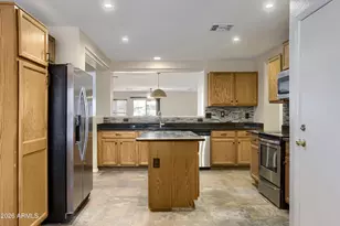 19273 N Austin Ct, Maricopa, AZ 85138 - Photo 9