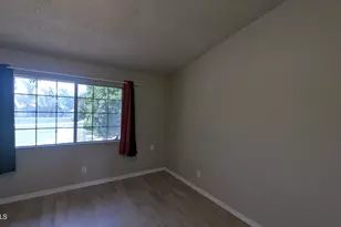 860 N McQueen Rd, Chandler, AZ 85225 - Photo 15