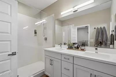 820 N 8th Avenue #18, Phoenix, AZ 85007 - Photo 17