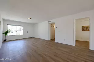 5439 W Desert Cove Ave, Glendale, AZ 85304 - Photo 9