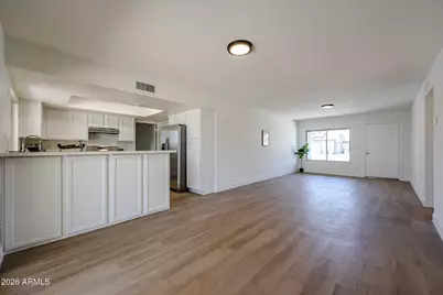 5439 W Desert Cove Avenue, Glendale, AZ 85304 - Photo 17