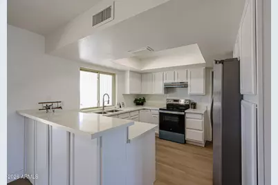 5439 W Desert Cove Avenue, Glendale, AZ 85304 - Photo 15