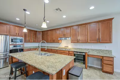 556 W Sweet Shrub Avenue, Queen Creek, AZ 85140 - Photo 5