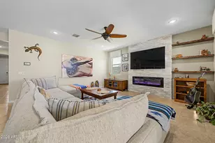 14074 W Holly St, Goodyear, AZ 85395 - Photo 7
