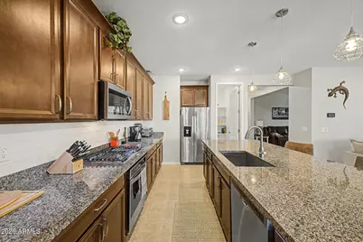 14074 W Holly Street, Goodyear, AZ 85395 - Photo 11
