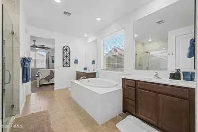 14074 W Holly Street, Goodyear, AZ 85395 - Photo 21