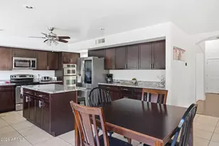 548 W Mendoza Ave, Mesa, AZ 85210 - Photo 9