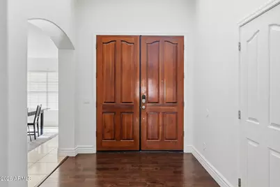 548 W Mendoza Avenue, Mesa, AZ 85210 - Photo 5