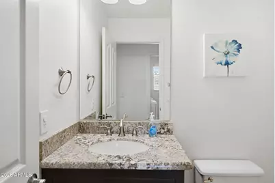 548 W Mendoza Avenue, Mesa, AZ 85210 - Photo 19