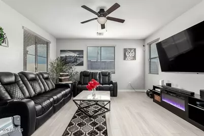 2849 N 73rd Drive, Phoenix, AZ 85035 - Photo 3