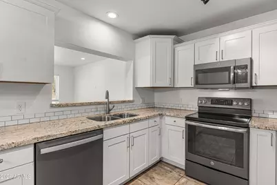 1314 E Topeka Drive, Phoenix, AZ 85024 - Photo 13