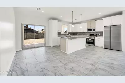 9180 W Hartigan Lane, Arizona City, AZ 85123 - Photo 11