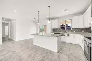 9180 W Hartigan Ln, Arizona City, AZ 85123 - Photo 15