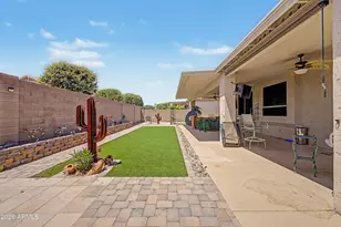 18360 N Alamo Dr, Surprise, AZ 85374 - Photo 27
