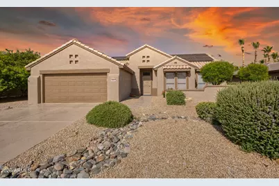 18607 N Diamond Drive, Surprise, AZ 85374 - Photo 1