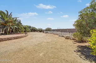 30214 N 229th Ave, Wittmann, AZ 85361 - Photo 17