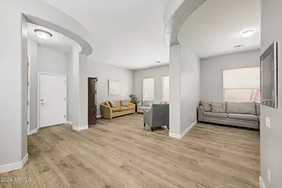 627 E La Costa Drive, Chandler, AZ 85249 - Photo 5