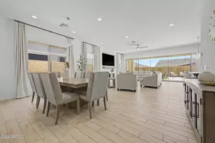 8041 E Jacaranda St, Mesa, AZ 85207 - Photo 11