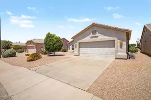 6836 S Tamarron Way, Chandler, AZ 85249 - Photo 3