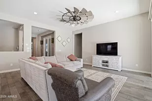 22447 N 97th Ln, Peoria, AZ 85383 - Photo 11