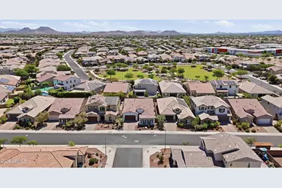 22447 N 97th Lane, Peoria, AZ 85383 - Photo 41