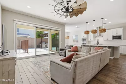 22447 N 97th Lane, Peoria, AZ 85383 - Photo 9