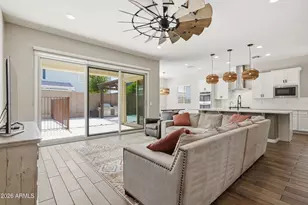 22447 N 97th Ln, Peoria, AZ 85383 - Photo 9