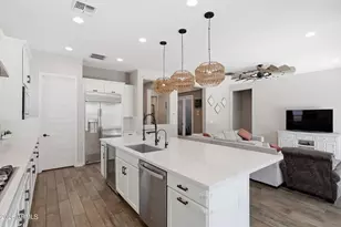 22447 N 97th Ln, Peoria, AZ 85383 - Photo 3
