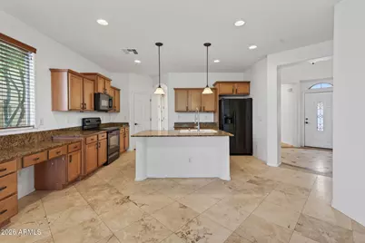 13442 S 185th Avenue, Goodyear, AZ 85338 - Photo 9
