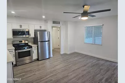 780 W Coolidge Street #B, Phoenix, AZ 85013 - Photo 3