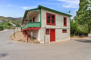 304 Curve St, Bisbee, AZ 85603 - Photo 7