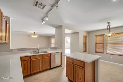 517 W Palo Verde Street, Casa Grande, AZ 85122 - Photo 11
