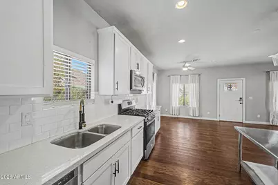 1645 W Willetta Street, Phoenix, AZ 85007 - Photo 17