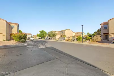 13381 N 87th Lane, Peoria, AZ 85381 - Photo 43