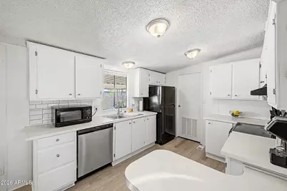 8601 N 103rd Avenue #268, Peoria, AZ 85345 - Photo 9