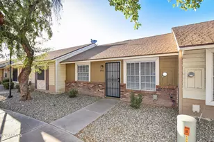 8907 W Manzanita Dr, Peoria, AZ 85345 - Photo 3