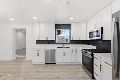 2028 W Solano Drive, Phoenix, AZ 85015 - Photo 13